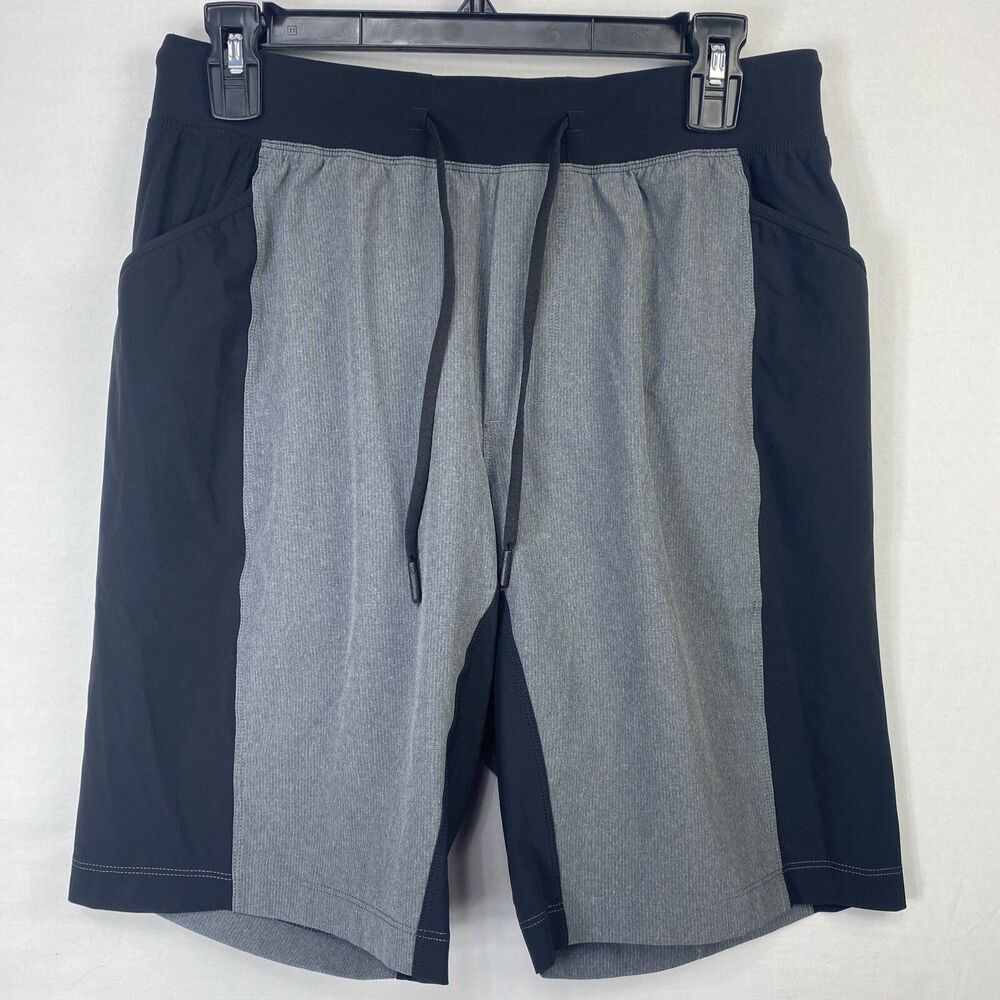Lululemon Mens Shorts Lined Athletic Black Gray Outdoors Size Medium